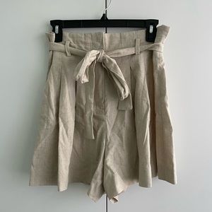 BRAND NEW ZARA LINEN SHORTS